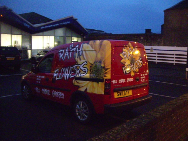 Raith Flowers - van graphic printing